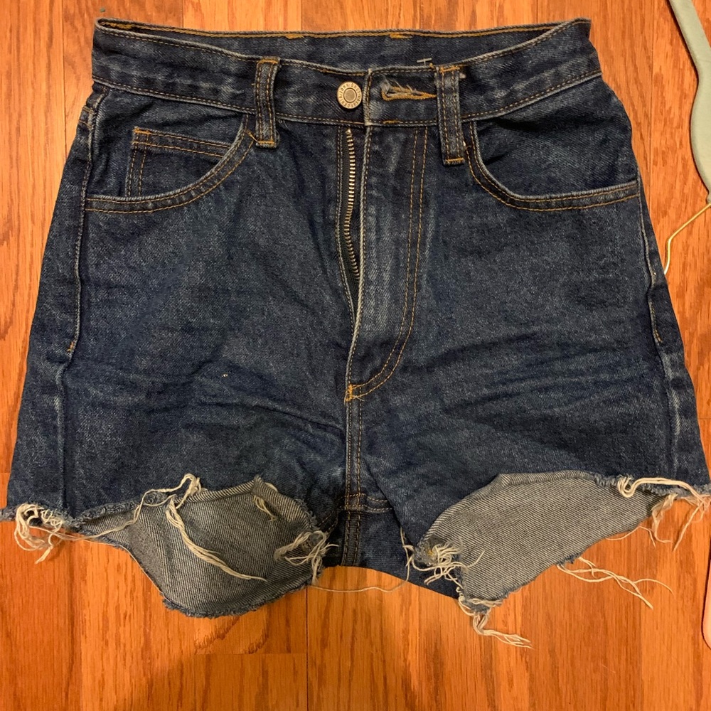 like new high waist dark wash shorts